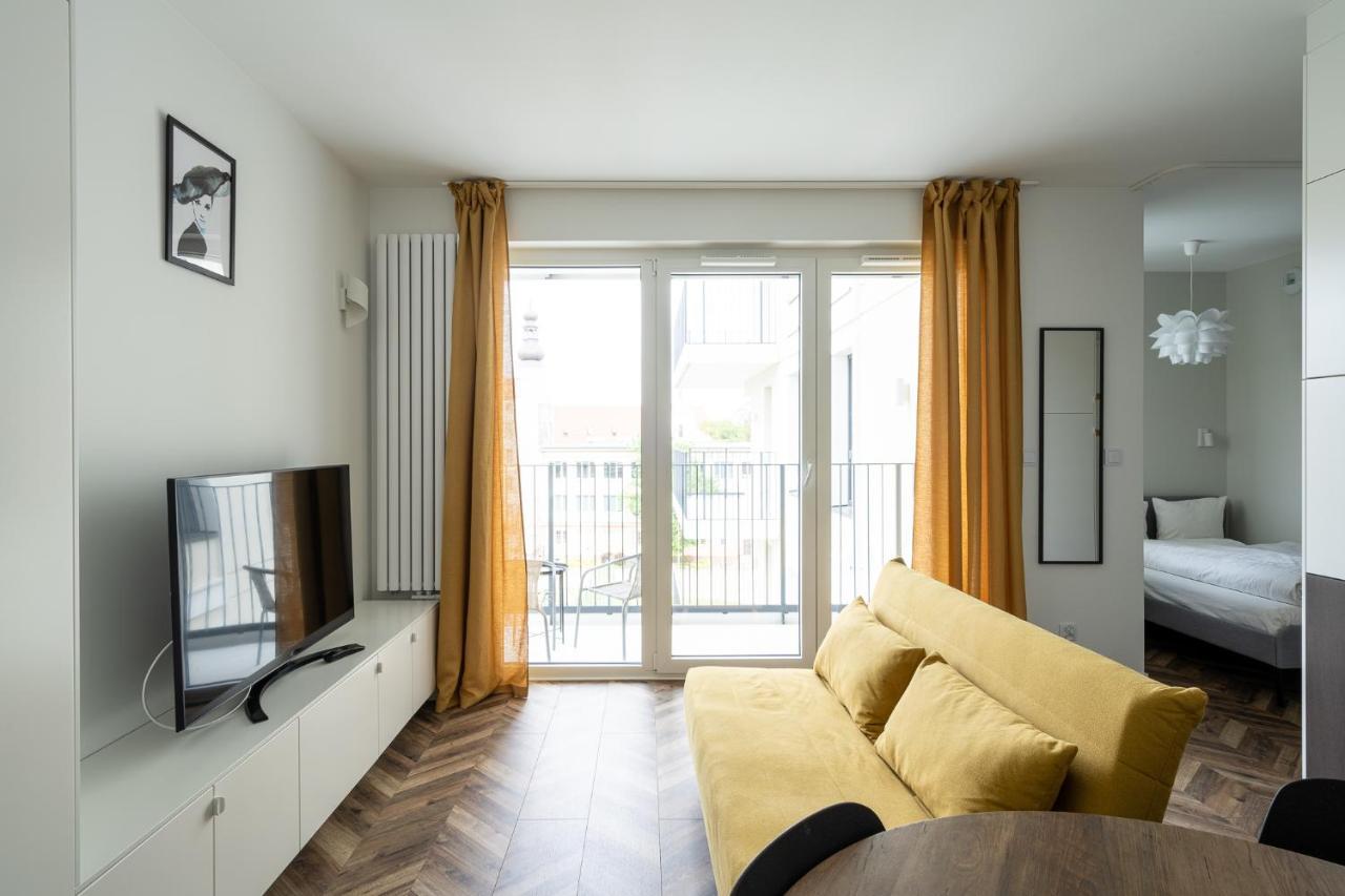 Rentplanet - Przedmiescie Olawskie Wrocław Exteriör bild