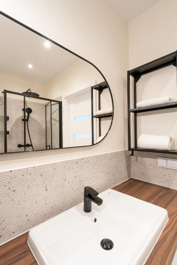 Rentplanet - Przedmiescie Olawskie Wrocław Exteriör bild